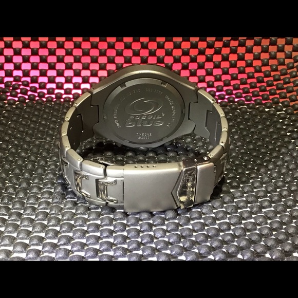 Rare Fossil Titanium w/Black Cherry dial ~ NWT - Picture 8 of 9